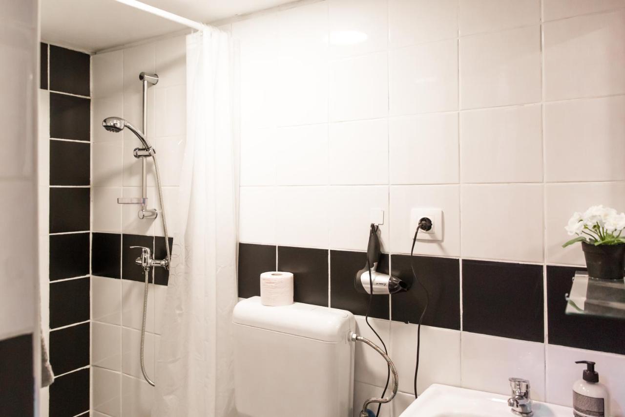 בודפשט Modern Budget Lofts In The City Centre מראה חיצוני תמונה